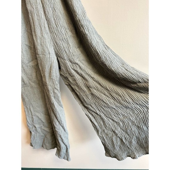 NEW ASTR the label Maura Jumpsuit in Slate Size Small Crepe Lightweight - Picture 10 of 13